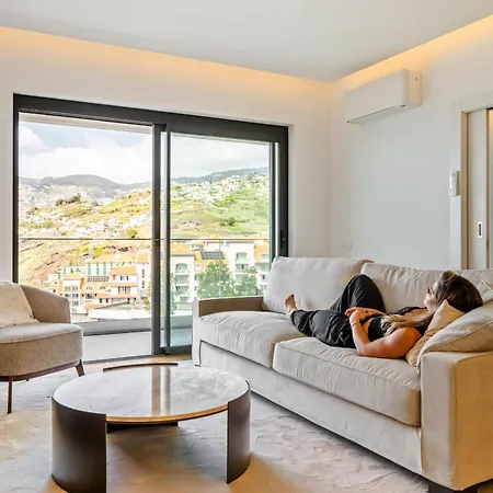 Apartment Acqua Gem By Homie