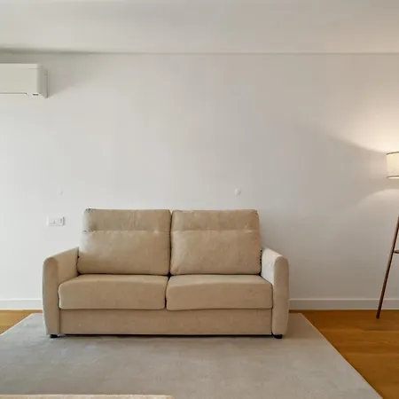 Apartment Acqua Gem By Homie