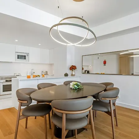 Apartment Acqua Gem By Homie